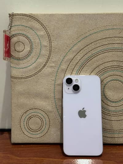 Apple iPhone 14