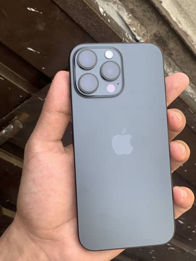 Apple iPhone 16 Pro Max