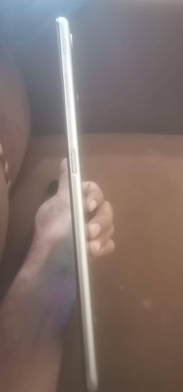 lg tablet 3