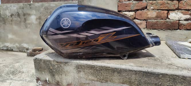 YAMHA YBZ 125 FUEL TANK IN USEABLE CONDITION