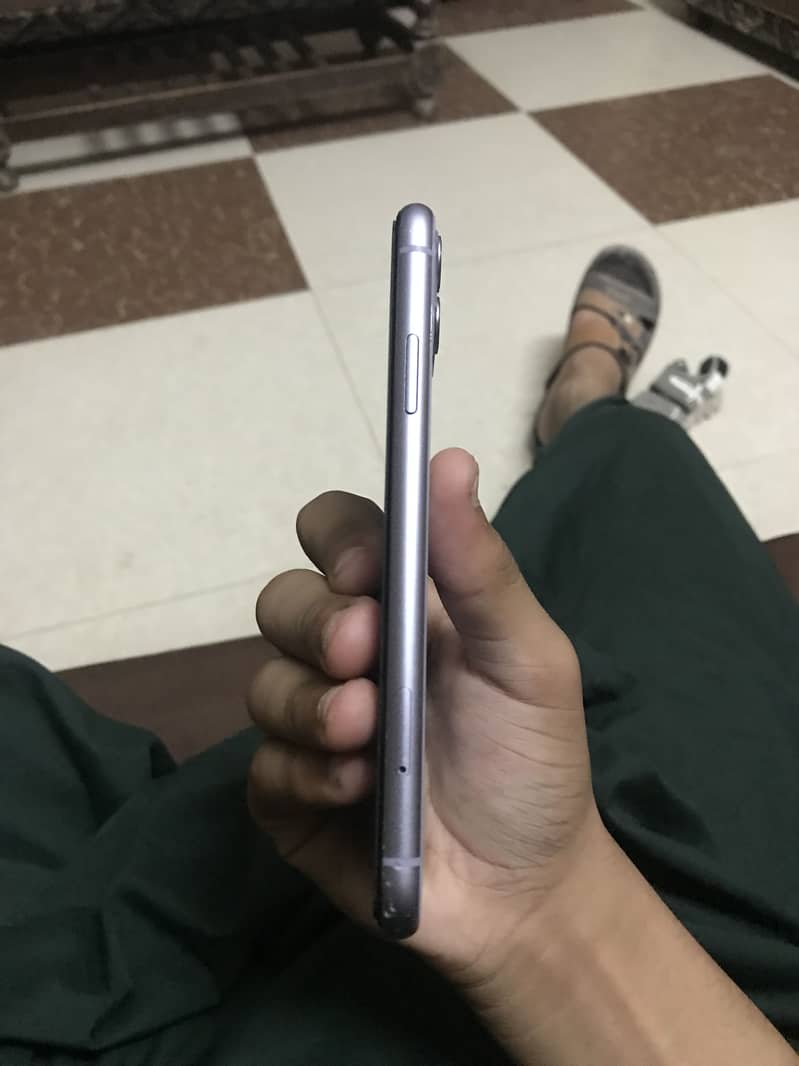 Apple iPhone 11 1