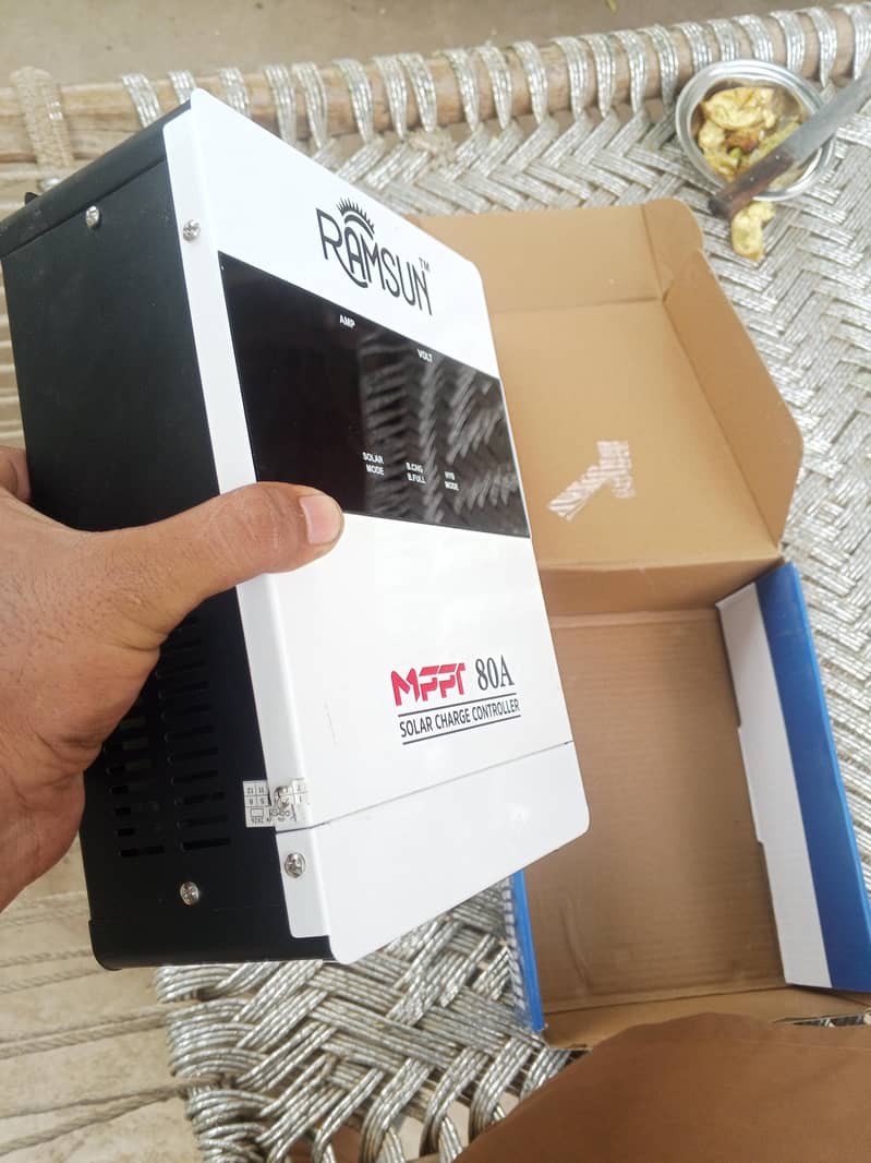 mppt charge controller 4