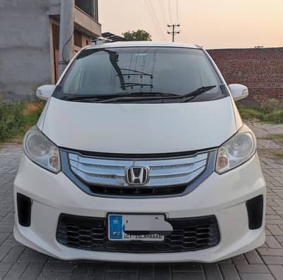 Honda Freed 2012