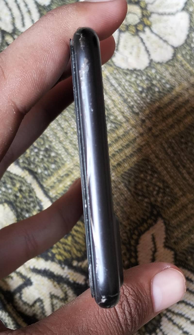 Apple iPhone 7 Plus 4