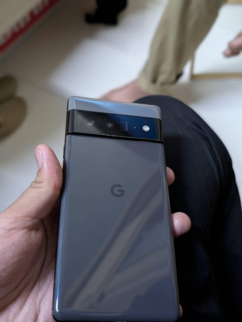 Google Pixel 6 Pro 2