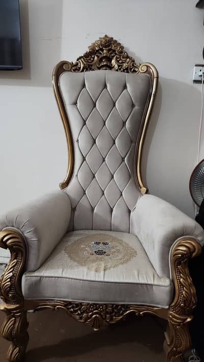 2 chairs with a table, perfect for room