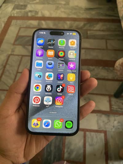 Apple iPhone 15 Pro (256 gb)