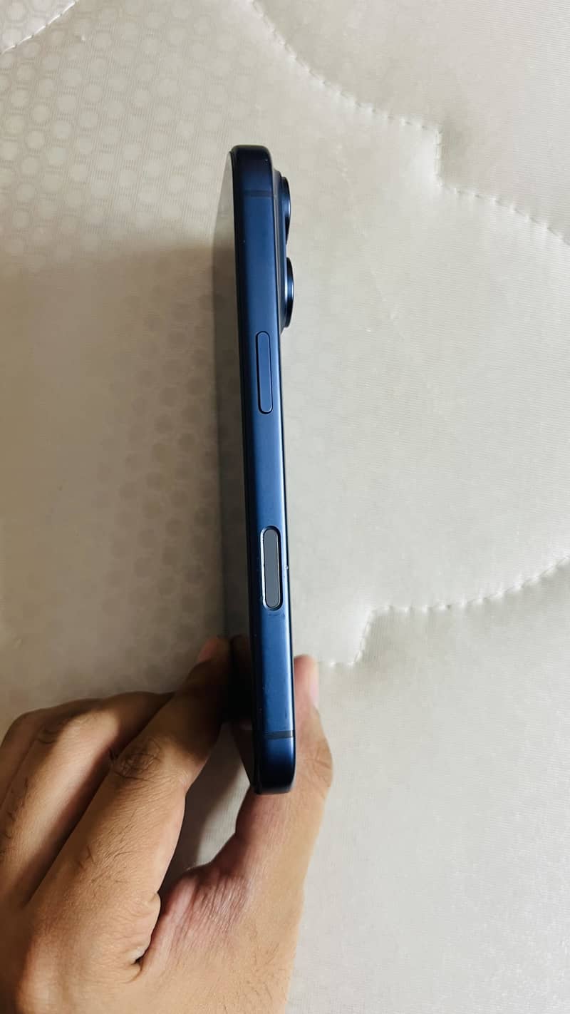 Apple iPhone 17 Pro 3