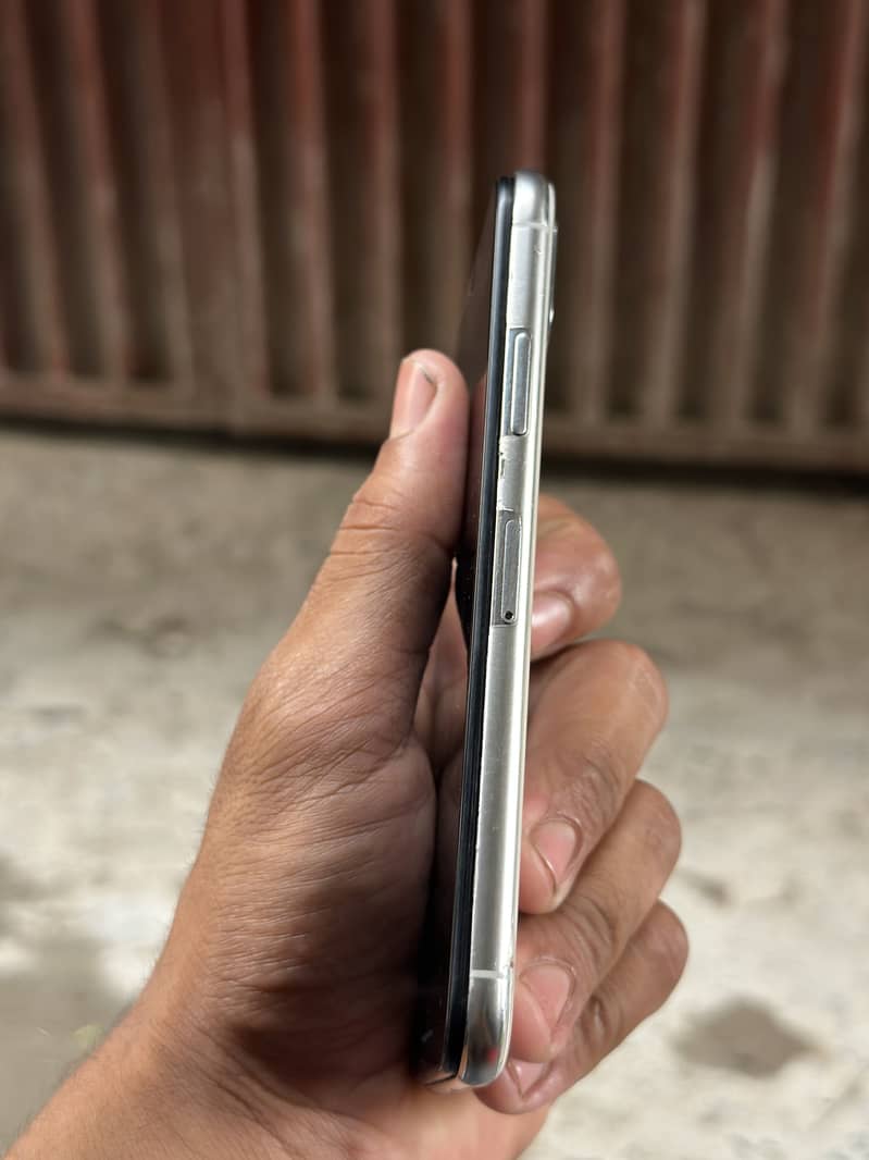 Apple iPhone X 7