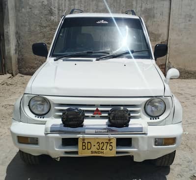 Pajero Junior