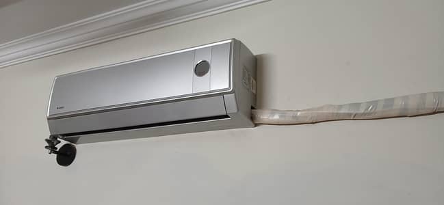 Gree Non Inverter AC 1 Ton Air Conditioner Split Airconditioner