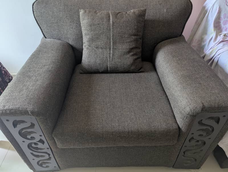 Sofa Set with 2 Tables 0