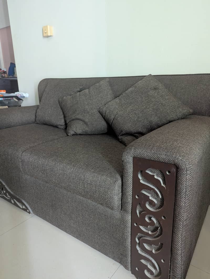 Sofa Set with 2 Tables 2