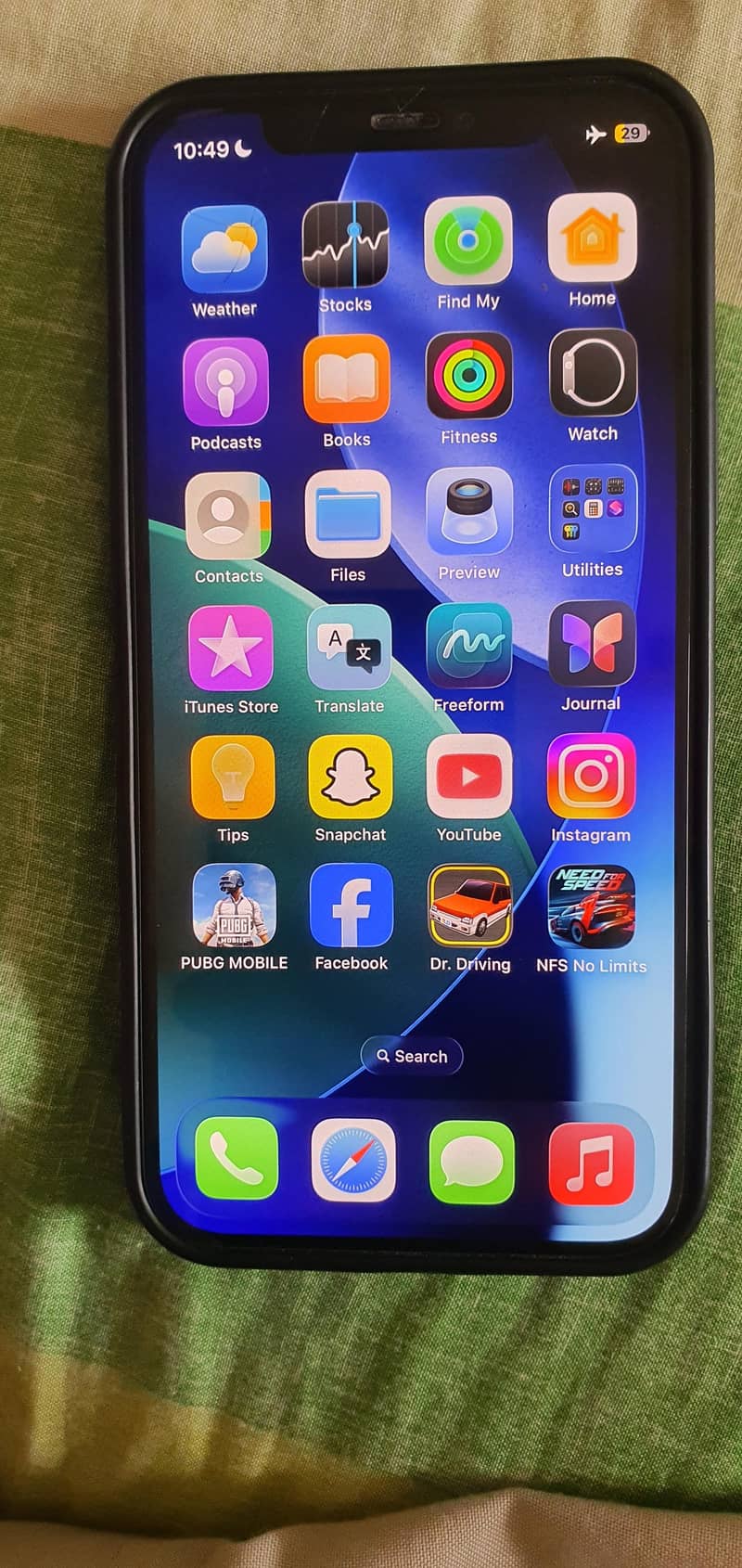 Apple iPhone 12 1
