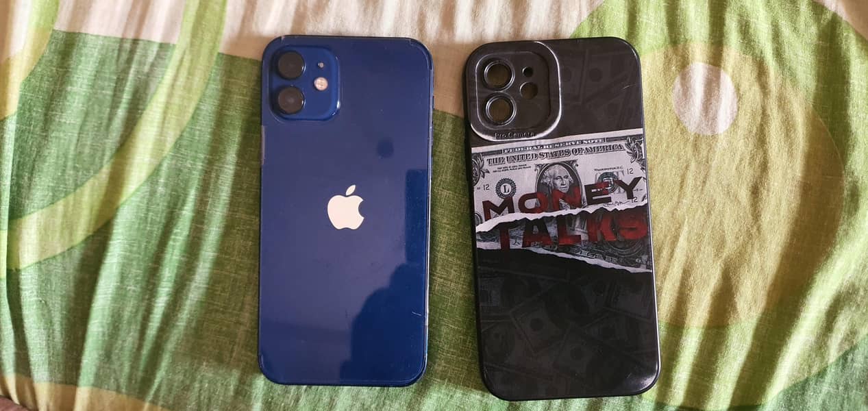 Apple iPhone 12 3