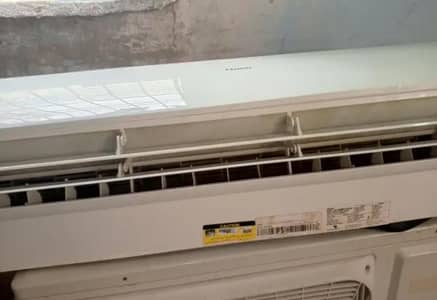 AC Haier 1 ton urgent sale