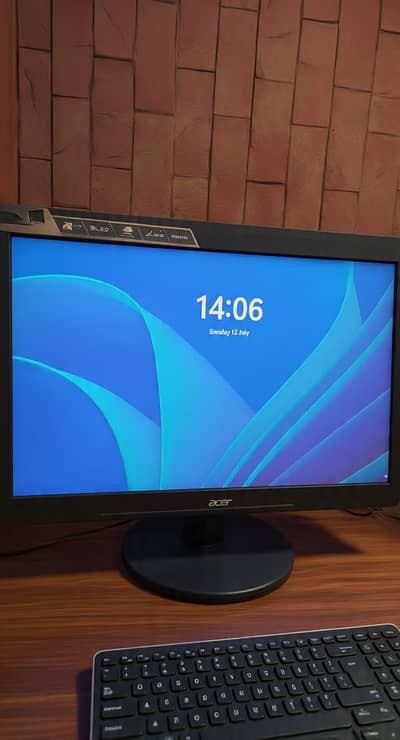 Acer T272HL 27" Full HD Screen LED Monitor | HDMI | USB 3.0