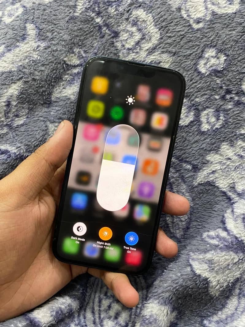 Iphone 13 2