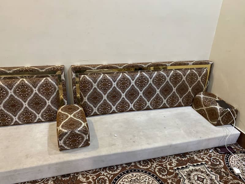 Majlis 1