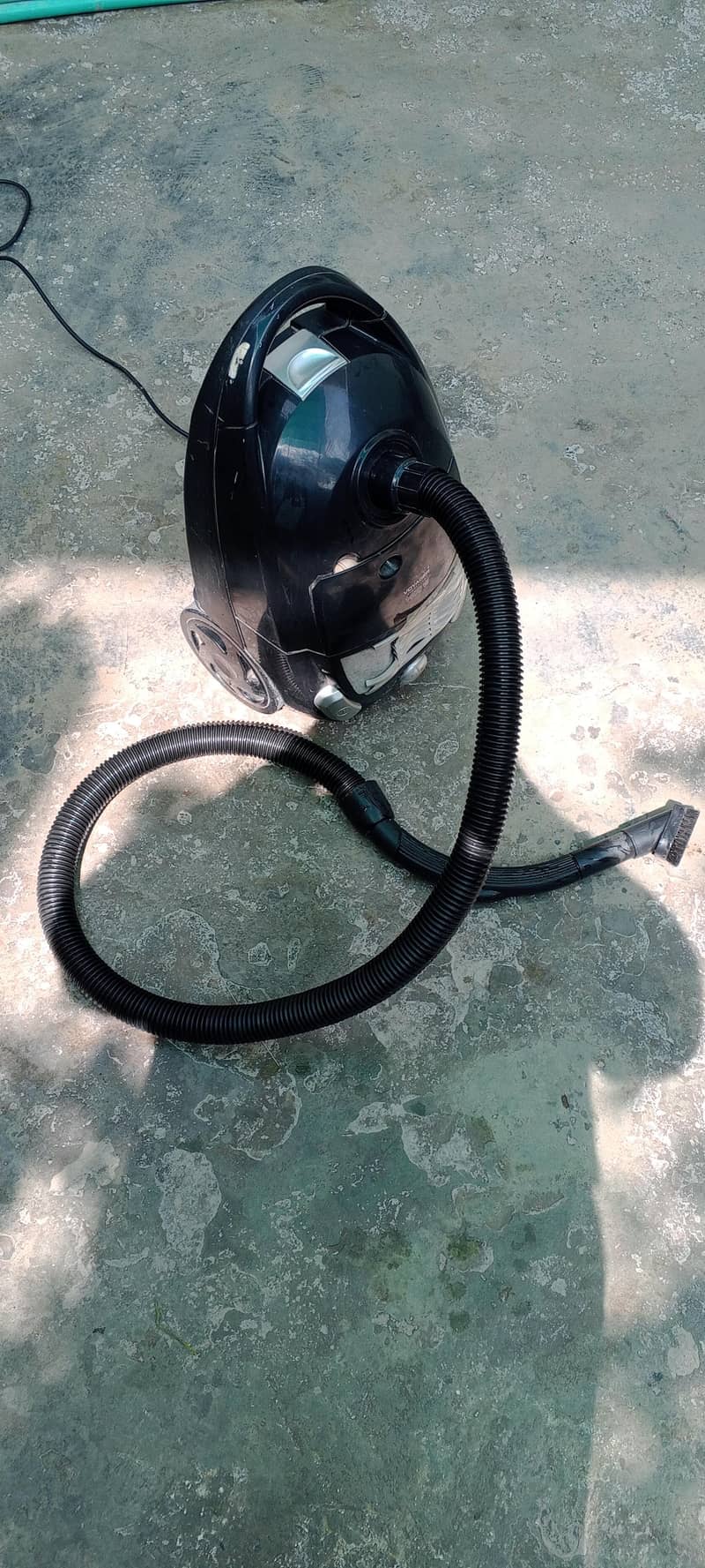 vacuum cleaner 1