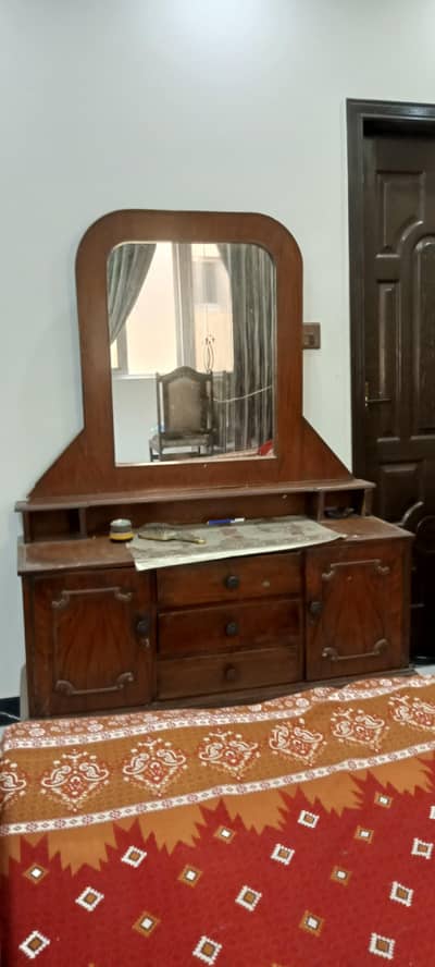 Wooden Dressing Table