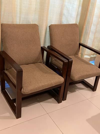 2 Wooden Sofah Chairs