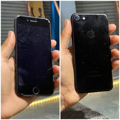 I phone 7 32gb non mdm 03171064265