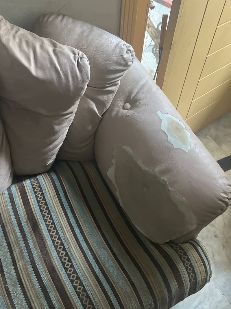 Descent condition sofa available 2