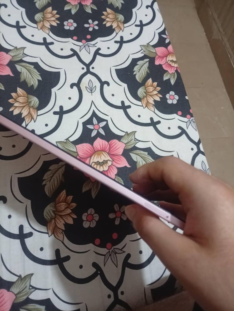 Galaxy tab A8 2