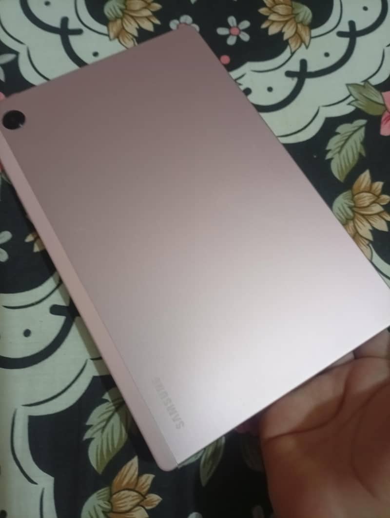 Galaxy tab A8 5