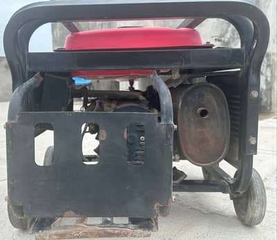 3.5kW Dual Fuel (Petrol+Gas),Self Start,220V,Good Condition