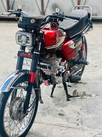 Honda CG 125 special edition silver