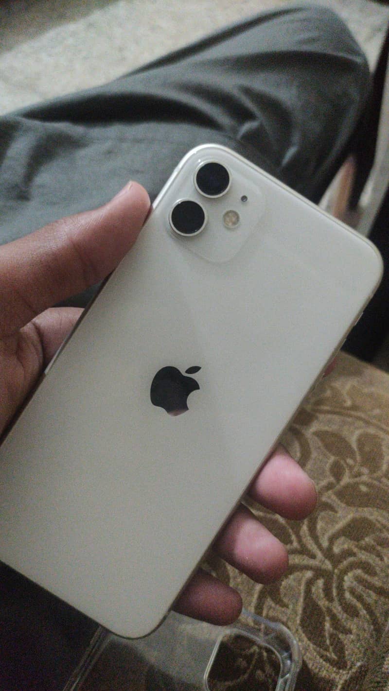 Apple iPhone 11 6
