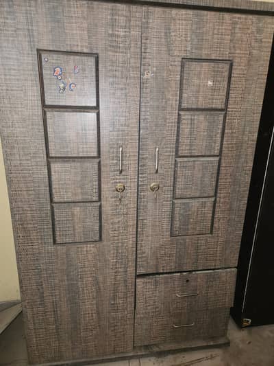 2 Almariya Wardrobes