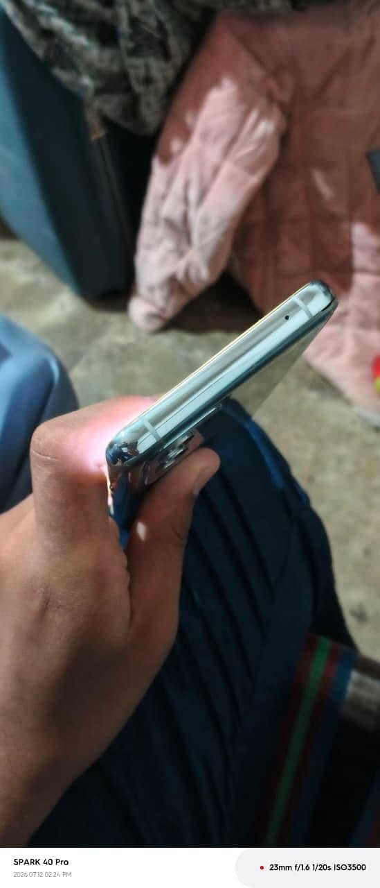 One Plus 9 Pro 4