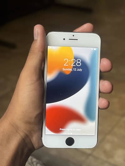 Apple iPhone 6S