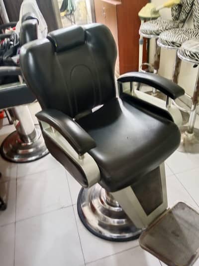 salon chairs