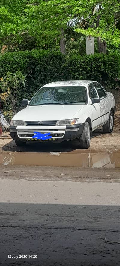 Toyota Corolla 2000