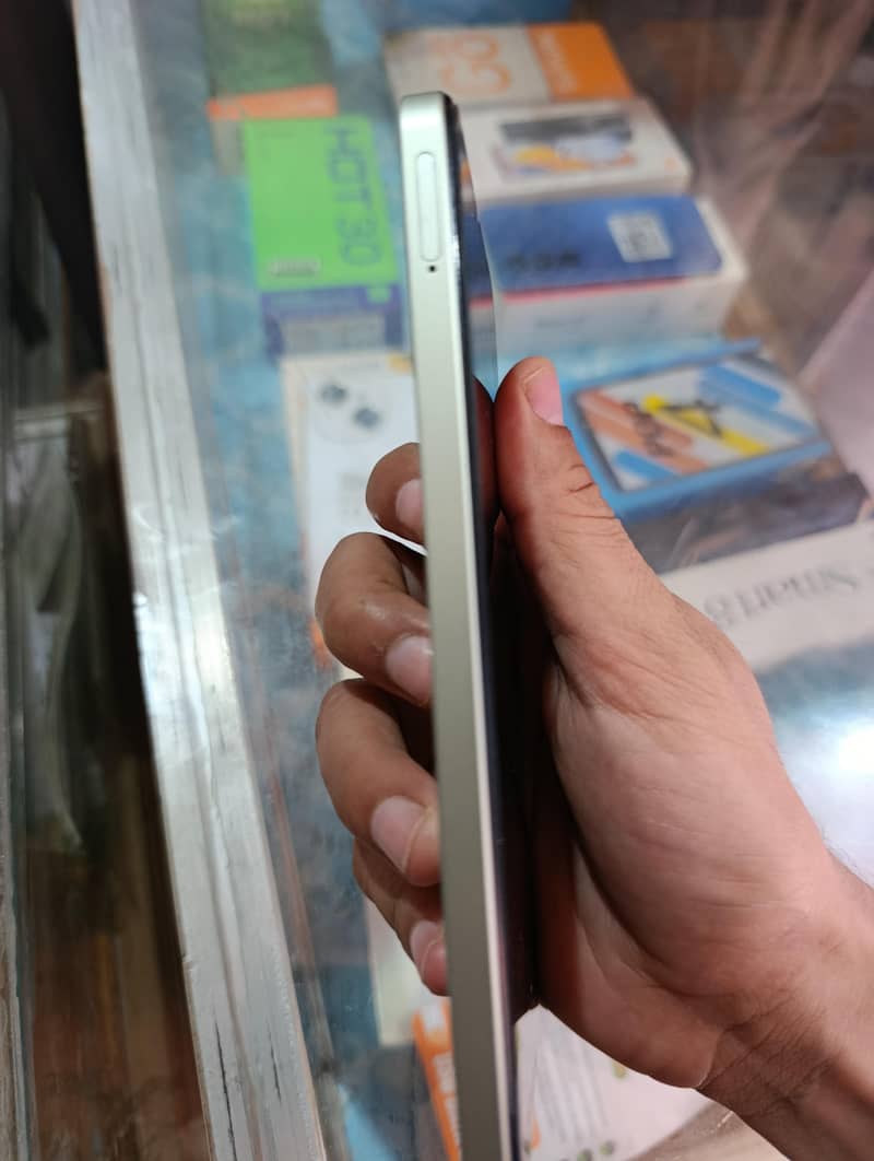 Realme C63 2
