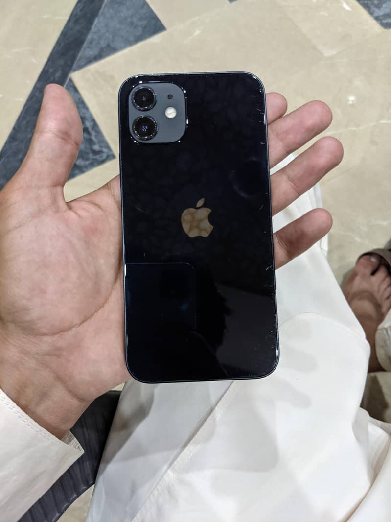 Apple iPhone 12 0