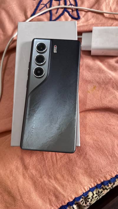 Camon 40 Pro