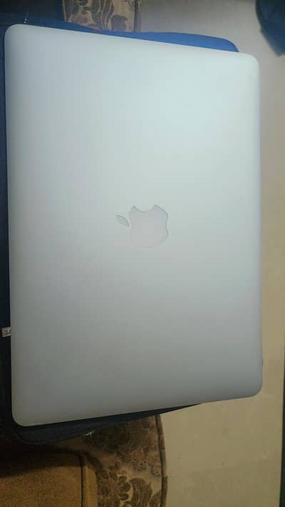 APPLE MAC BOOK Air 2017