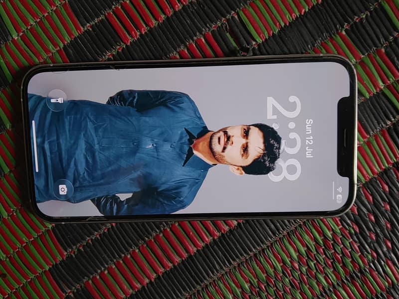Apple iPhone 12 Pro 1