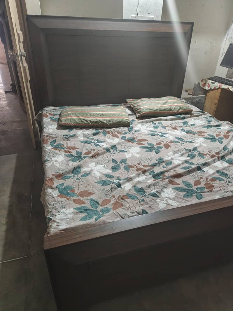 King Size Bed 3
