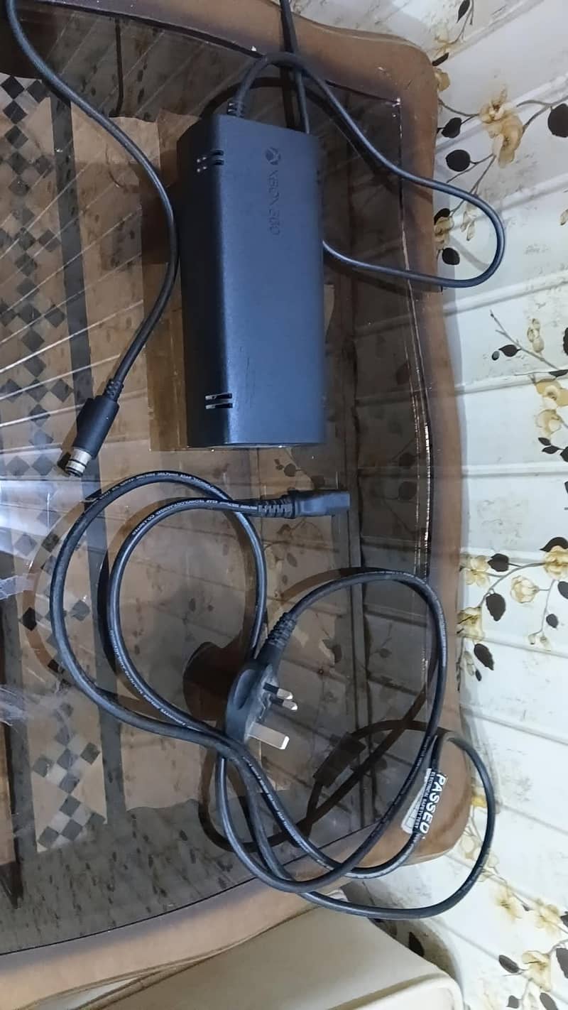 Xbox 360 slim 6
