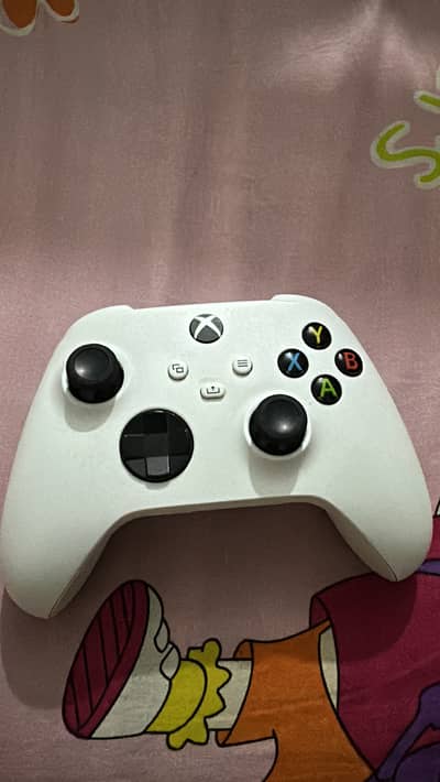 Xbox Series Controller with battery pack
