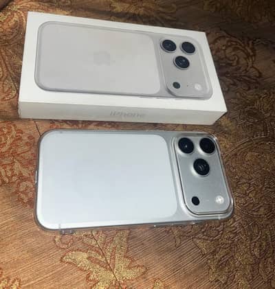 Apple iPhone 17 Pro jv