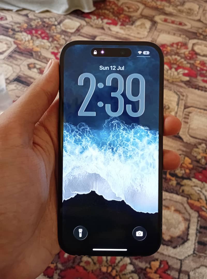 Apple iPhone 15 8