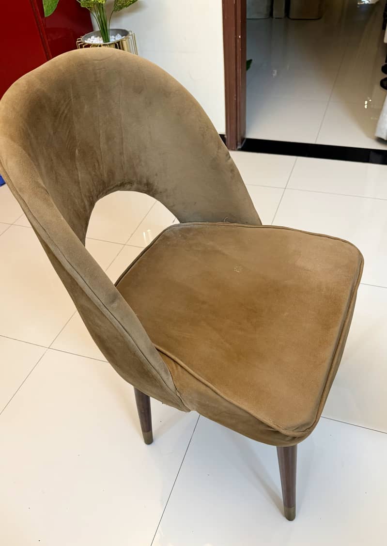 Dining Table 6 seater 3