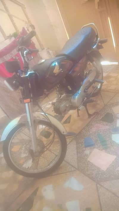 Honda CD 70 2022